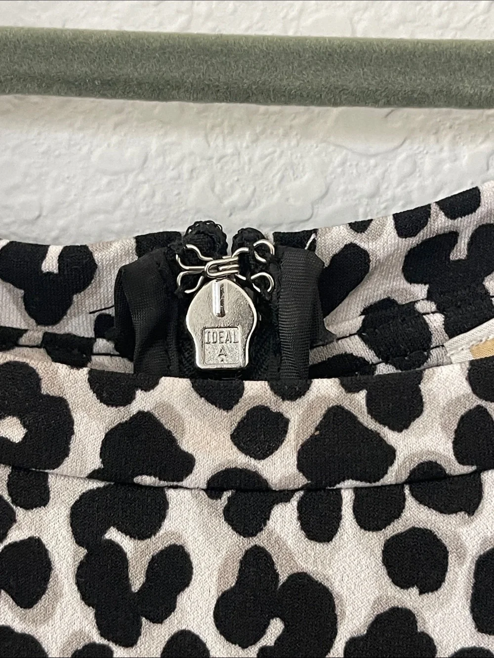 Michael Kors sleeveless michael